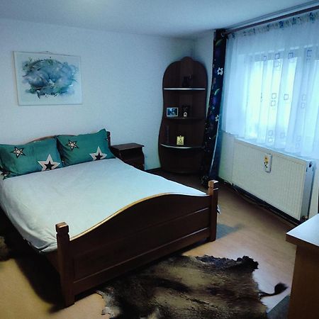 Popasul Poiana Marului Villa Luaran gambar